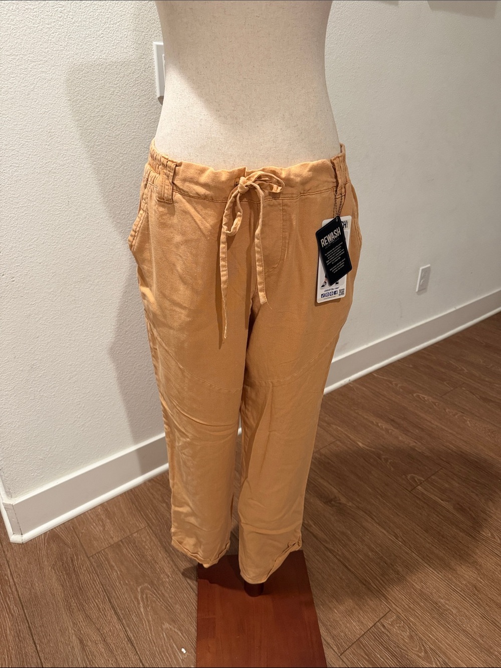 Rewash Men's Drawstring Chinos in Mustard Yellow